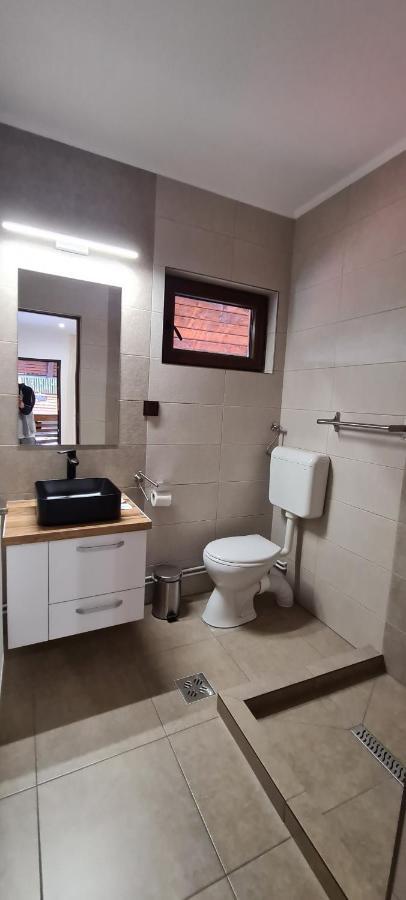 Casa Edy Hotel Совата Екстериор снимка