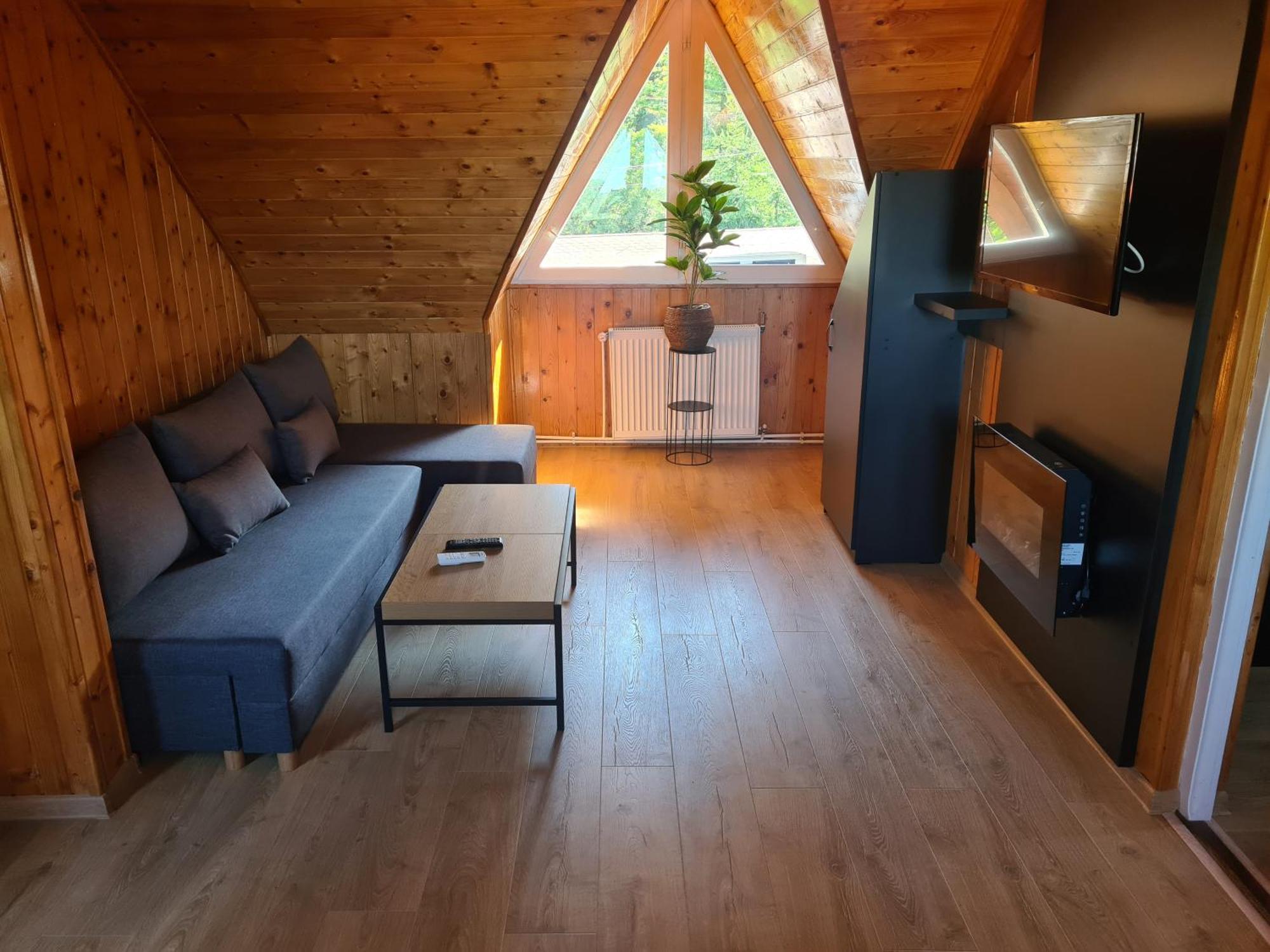 Casa Edy Hotel Совата Екстериор снимка