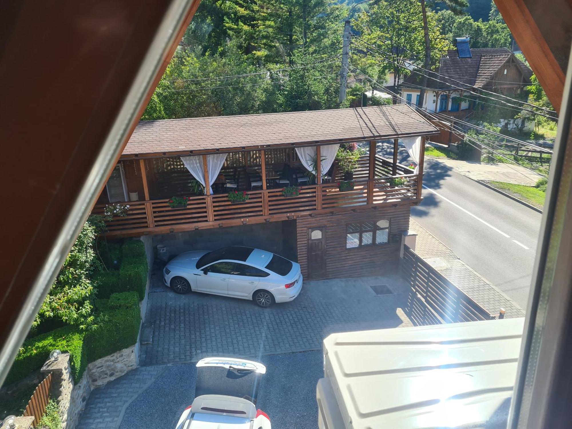 Casa Edy Hotel Совата Екстериор снимка
